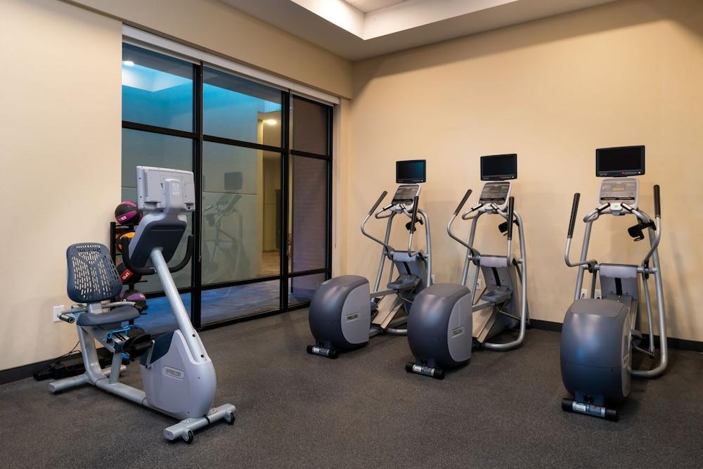 Hilton Garden Inn Columbia Downtown Экстерьер фото
