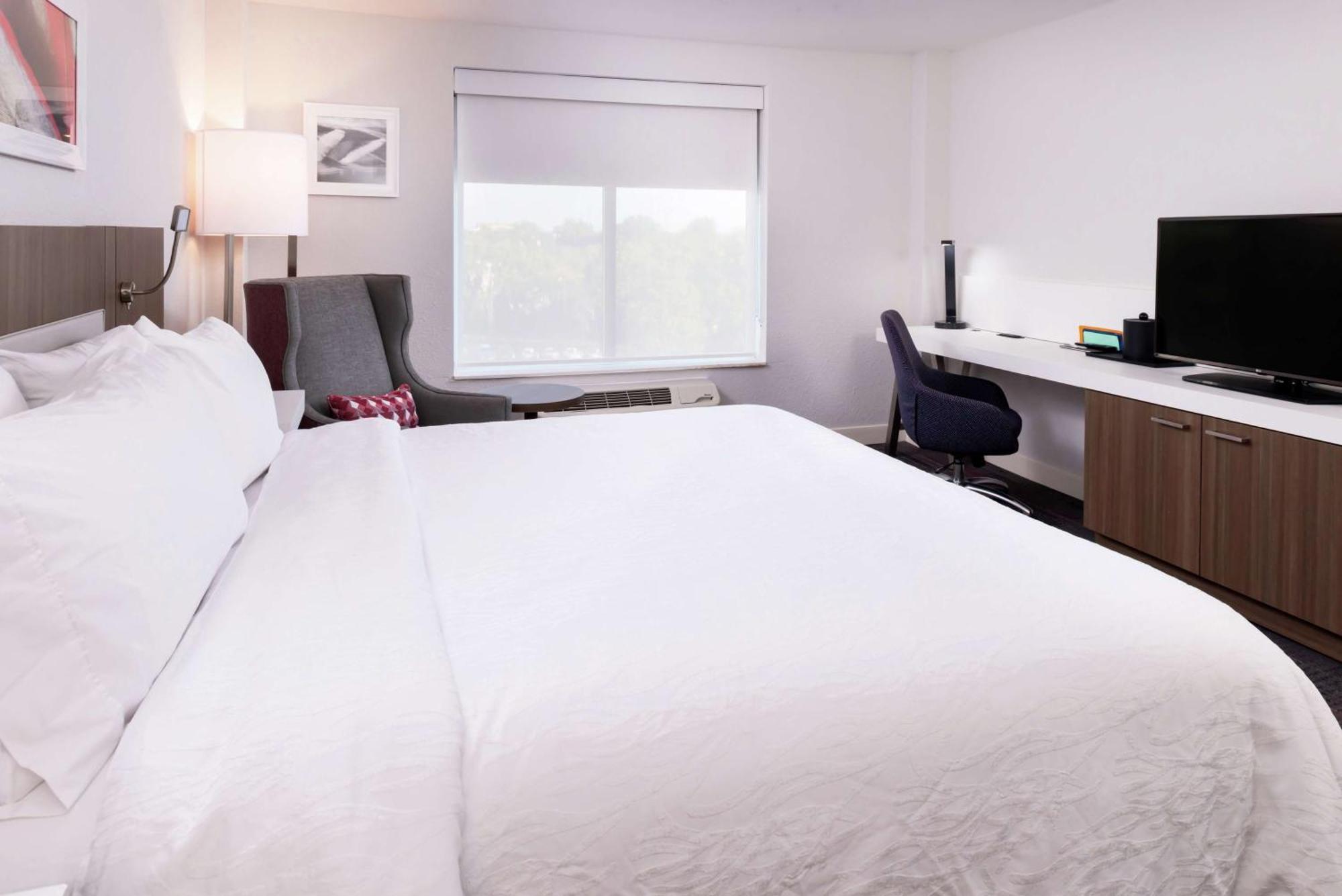 Hilton Garden Inn Columbia Downtown Экстерьер фото