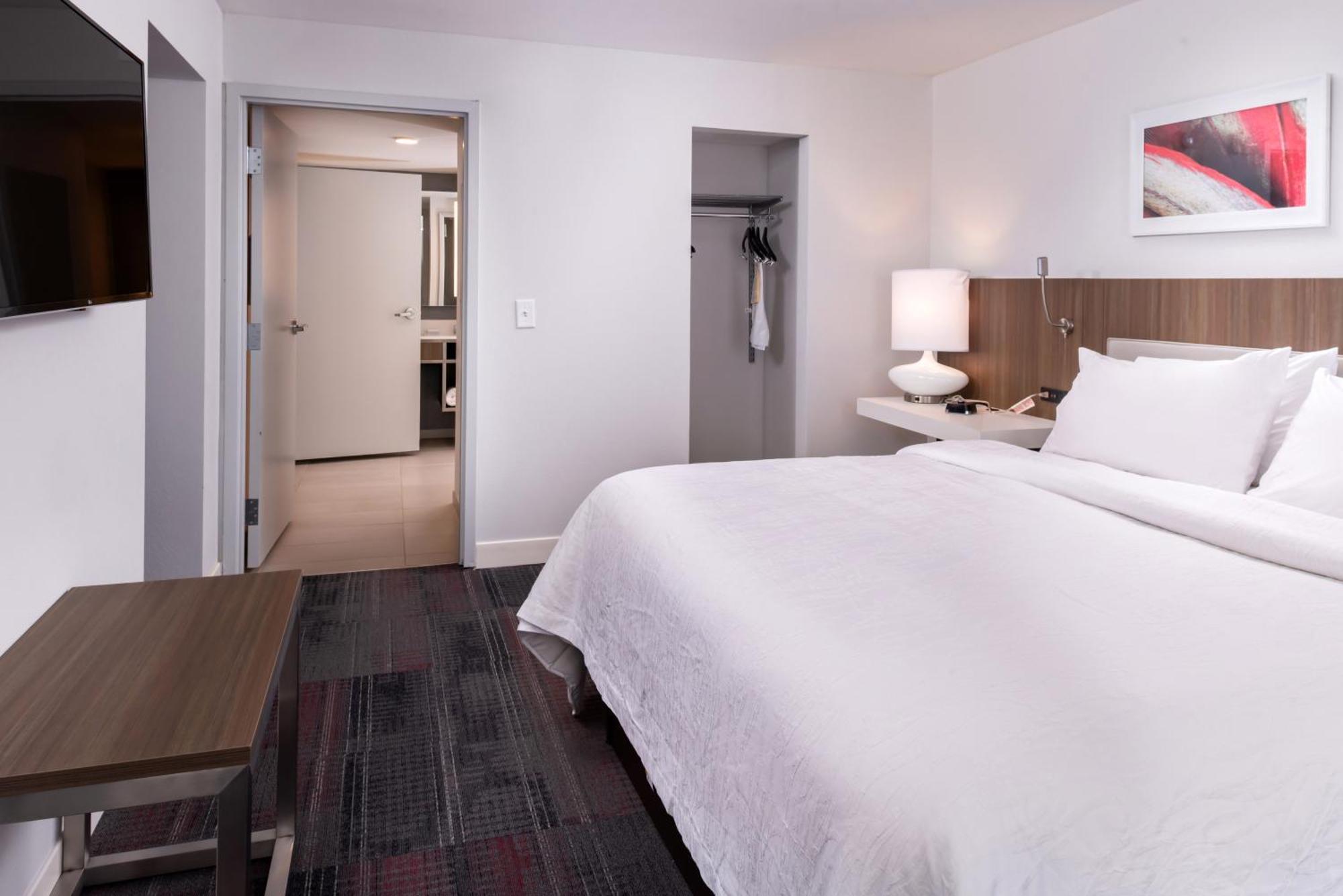 Hilton Garden Inn Columbia Downtown Экстерьер фото