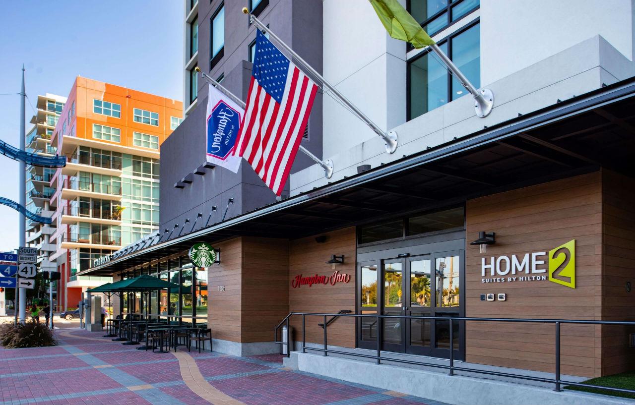 Hilton Garden Inn Columbia Downtown Экстерьер фото